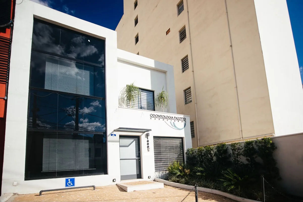 Fachada da Clínica Laser Link, Av. Benjamin Constant 1680, Centro de Campinas